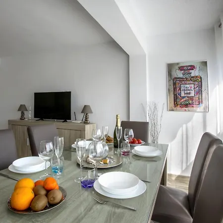 Apartment Gavines By Interhome